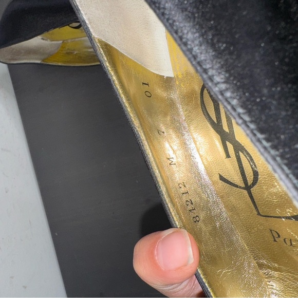 Vintage Yves Saint Laurent Bow Satin Pumps - Picture 5 of 9